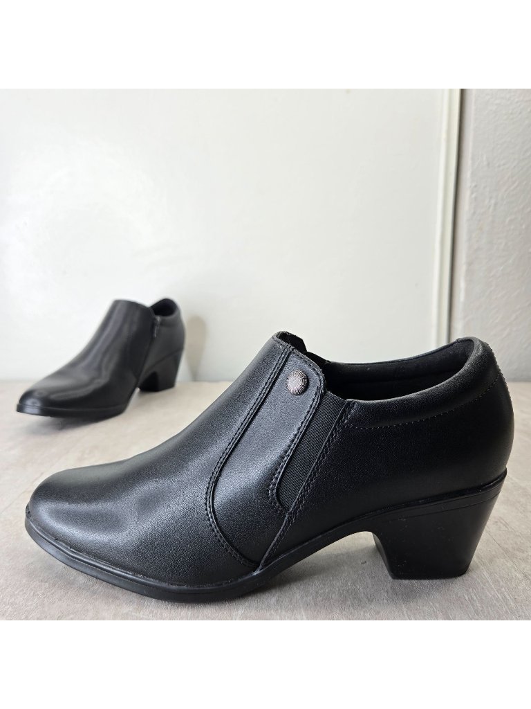 Comfort Shoe Boots Sz 10 Black Leather Ankle Booties Preppy Minimalist Victorian